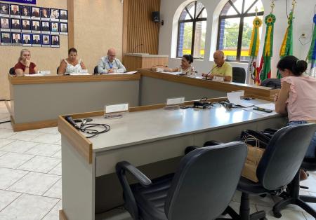 Relatório Municipal de Gestão da Saúde do terceiro quadrimestre de 2024 é apresentado aos vereadores