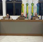 Vereadores reúnem-se com dois projetos de lei em pauta
