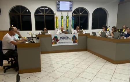 Câmara Municipal de Cruzeiro do Sul realiza sessão com destaque para a construção da Ponte dos Vales