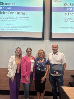 Presidente integra comitiva em curso de capacitação sobre Sistema de Licitações e Contratos